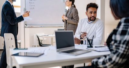 Por que centralizar todas as soluções de RH